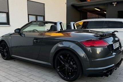 Audi TT 141.000 km 24.600 &euro; Sipplingen 78354