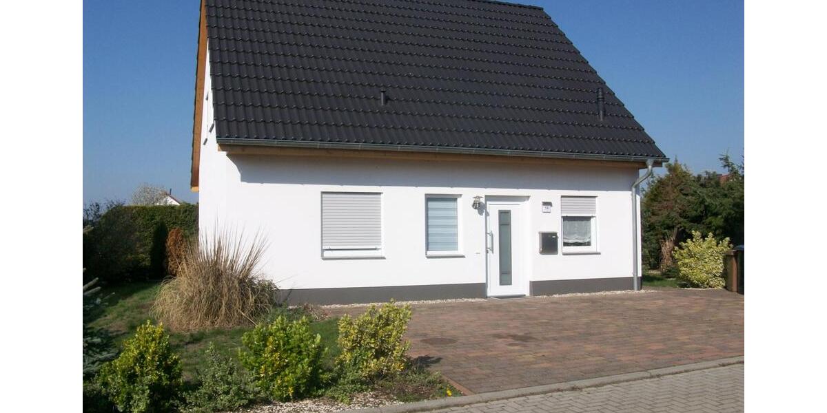 Einfamilienhaus Zörbig - 4 Zimmer, 110 m&sup2;, 300.000&euro; | Angebot:24438374