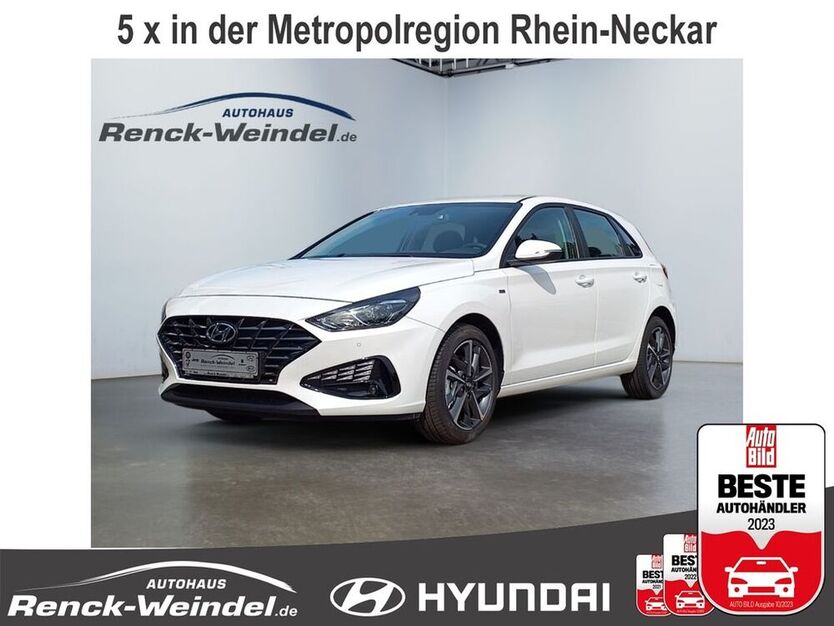 i30