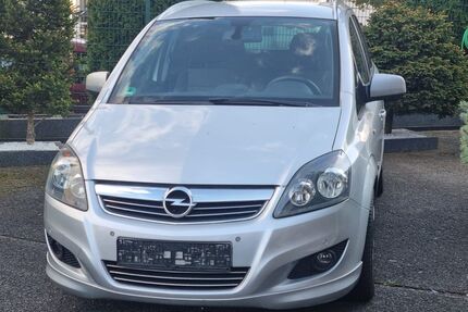 Opel Zafira 160.000 km 3.999 &euro; Eisenach 99817