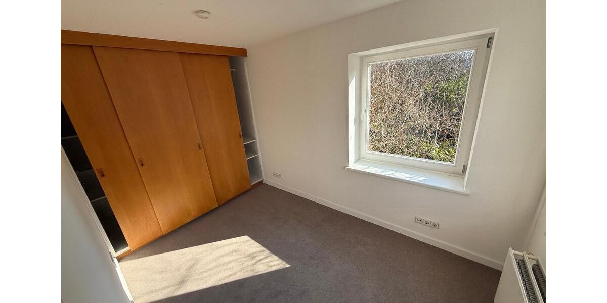 Etagenwohnung Flensburg - 5 Zimmer, 136 m&sup2;, 1.285&euro; | Angebot:25384721