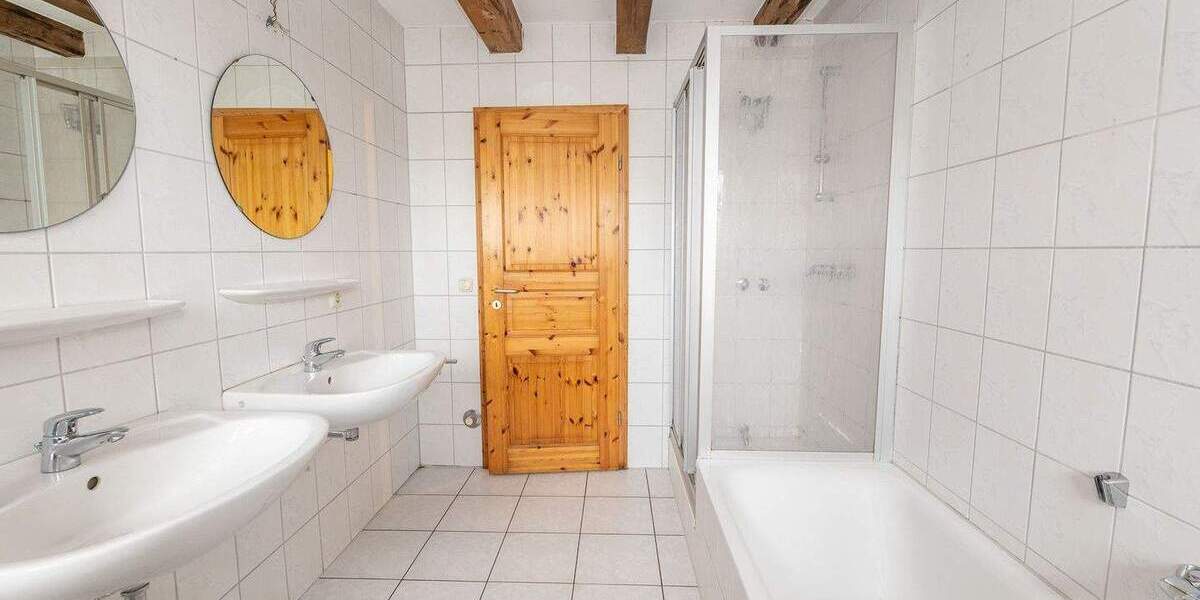 Mehrfamilienhaus, Wohnhaus Hemmoor Basbeck - 1 Zimmer, 378 m&sup2;, 498.000&euro; | Angebot:26259045