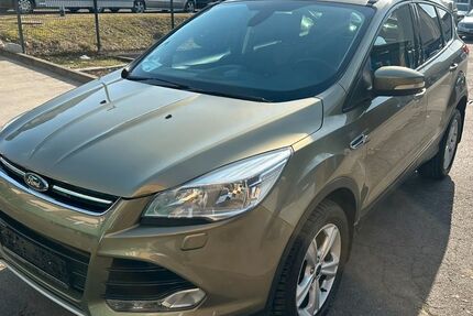 Ford Kuga 114.700 km 9.450 &euro; Berlin 12347