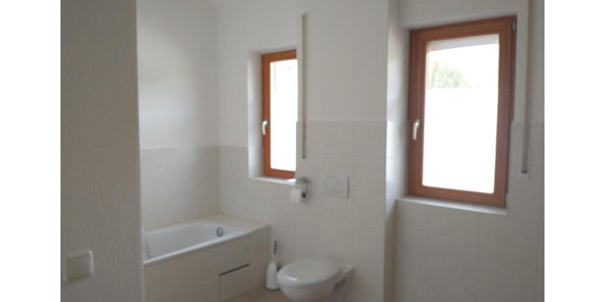 Doppelhaushälfte Glonn - 4 Zimmer, 130 m&sup2;, 1.900&euro; | Angebot:25948203