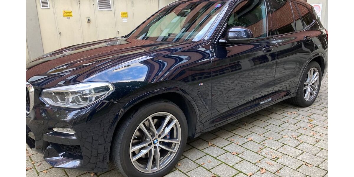 BMW X3 172.000 km 27.990 &euro; München 81671
