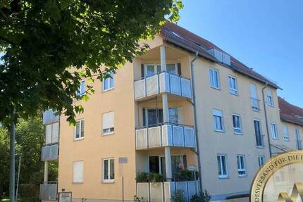 2-Zimmer Etagenwohnung inkl. Balkon und Tiefgaragenstellplatz - frei ab 01.02.2026 2 zimmer