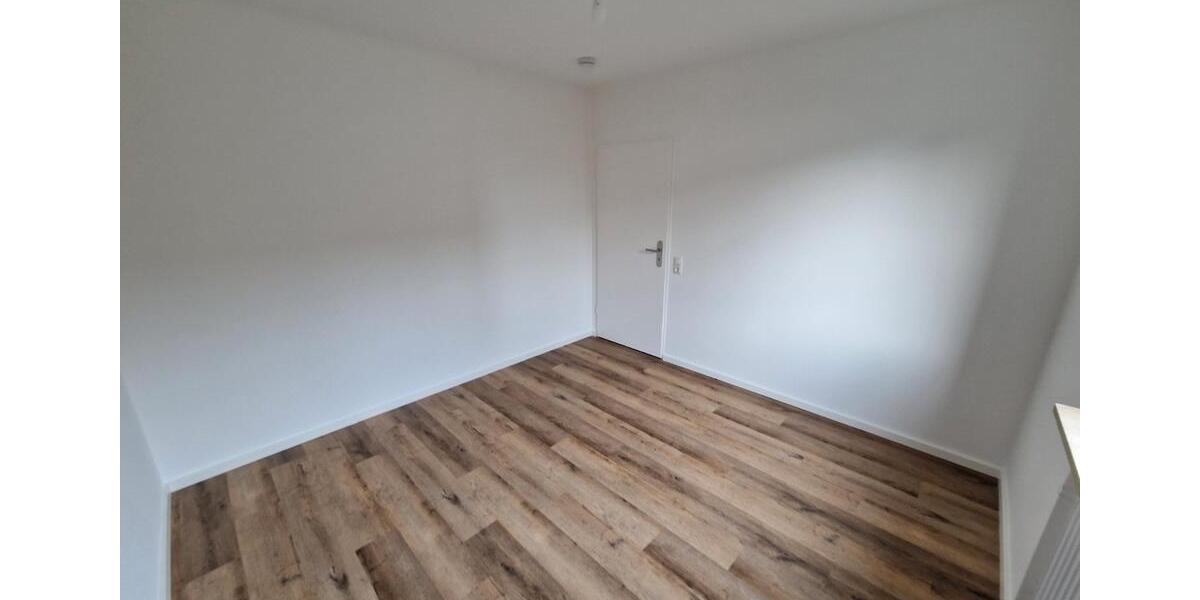 Erdgeschoßwohnung Bruckmühl - 3.5 Zimmer, 95 m&sup2;, 1.450&euro; | Angebot:26226835