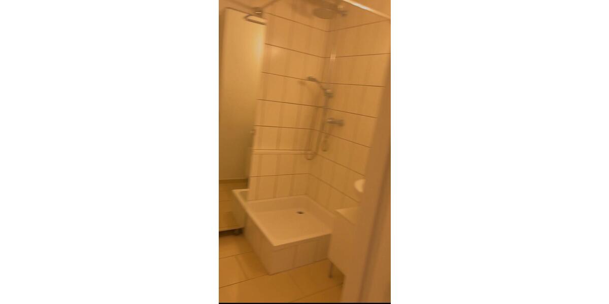 Dachgeschoßwohnung Bremen Walle - 1 Zimmer, 40 m&sup2;, 440&euro; | Angebot:26634368