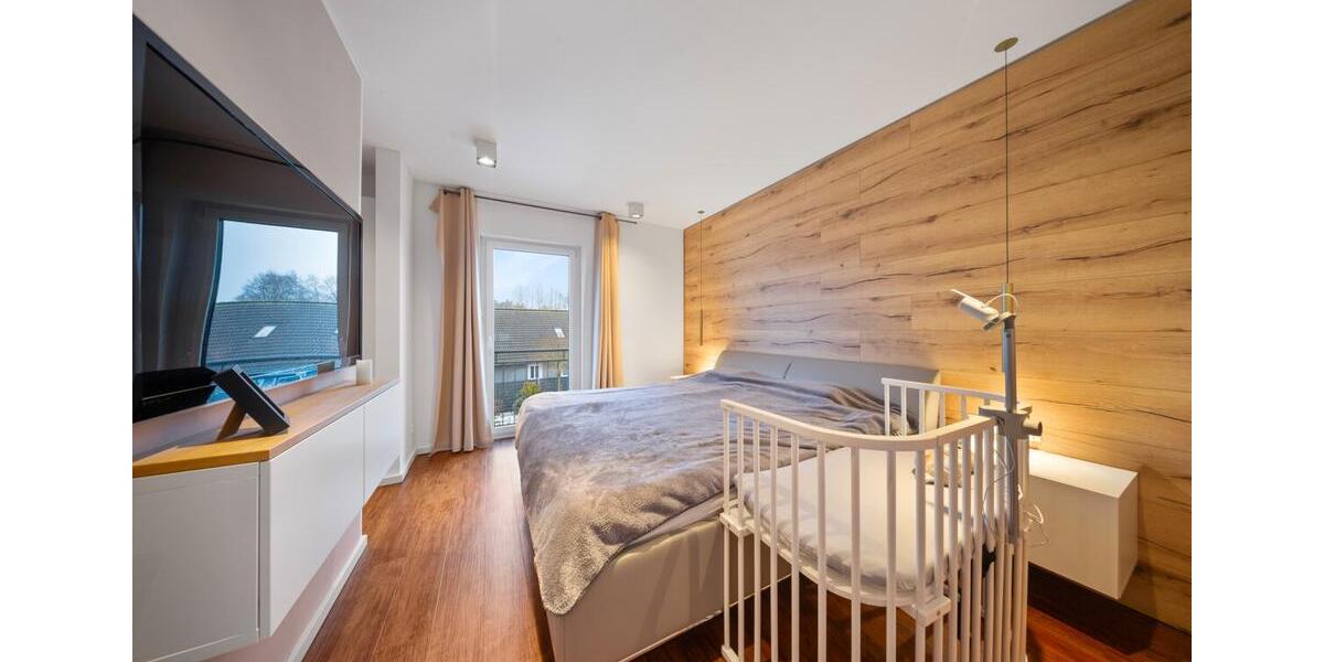 Einfamilienhaus Breiholz - 5 Zimmer, 168 m&sup2;, 2.100&euro; | Angebot:26574576
