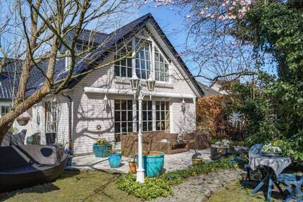 Haus Lohe-Rickelshof Rickelshof - 9 Zimmer, 299 m&sup2;, 469.000&euro; | Angebot:26275632