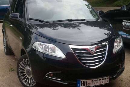 Lancia Ypsilon 113.000 km 5.600 &euro; Hamburg, Freie und Hansestadt 21079