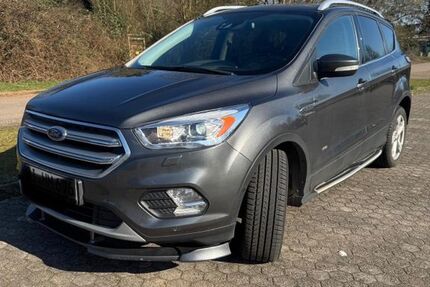 Ford Kuga 96.000 km 14.900 &euro; Neunkirchen 66539
