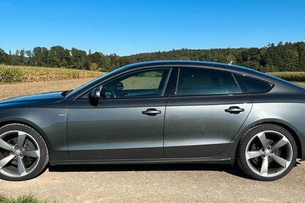 Audi A5 219.000 km 12.800 &euro; Stuttgart 70327