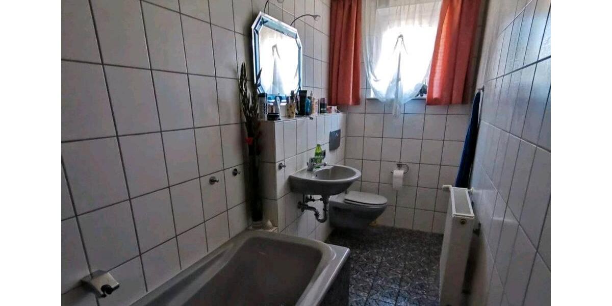 Doppelhaushälfte Gommern Ladeburg - 3 Zimmer, 112 m&sup2;, 125.000&euro; | Angebot:26824050