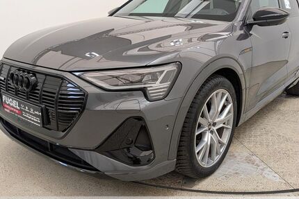 Audi e-tron 42.845 km 37.899 &euro; Chemnitz - Mittelbach 09224