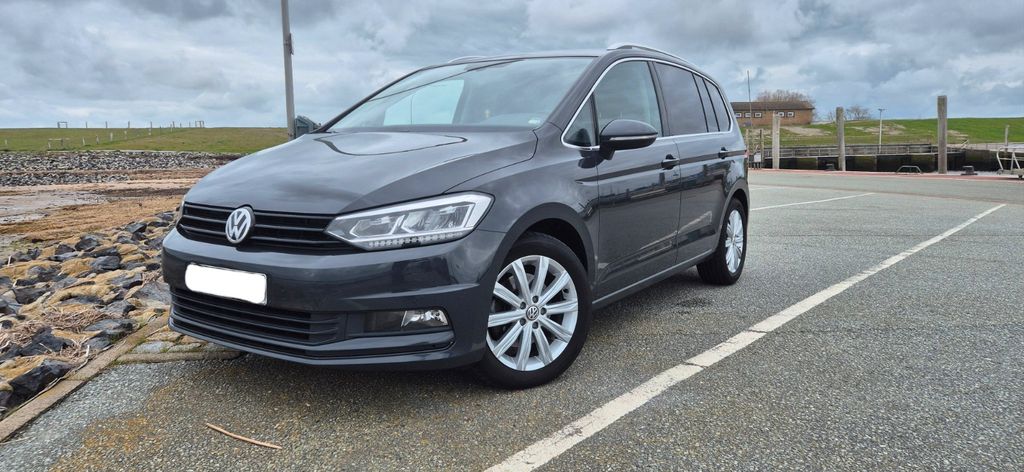 VW Touran 193.000 km 17.950 &euro; Klintum 25917