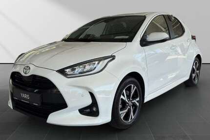 Toyota Yaris 23.955 km 21.490 &euro; Paderborn-Elsen 33104