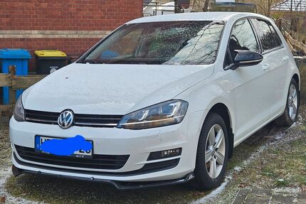 VW Golf 183.000 km 8.100 &euro; Rödental 96472