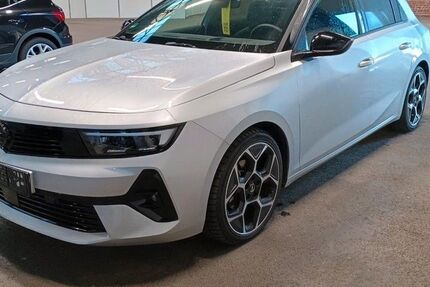 Opel Astra 16.766 km 21.280 &euro; Kelheim 93309