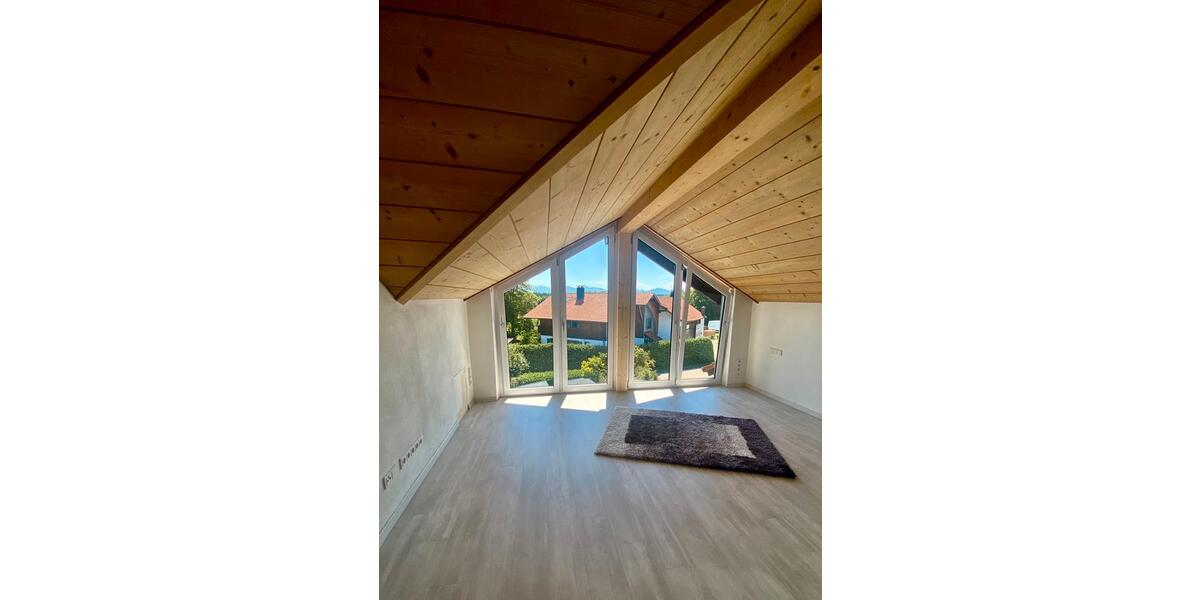 Maisonettenwohnung Marktoberdorf - 5 Zimmer, 180 m&sup2;, 2.050&euro; | Angebot:25150811