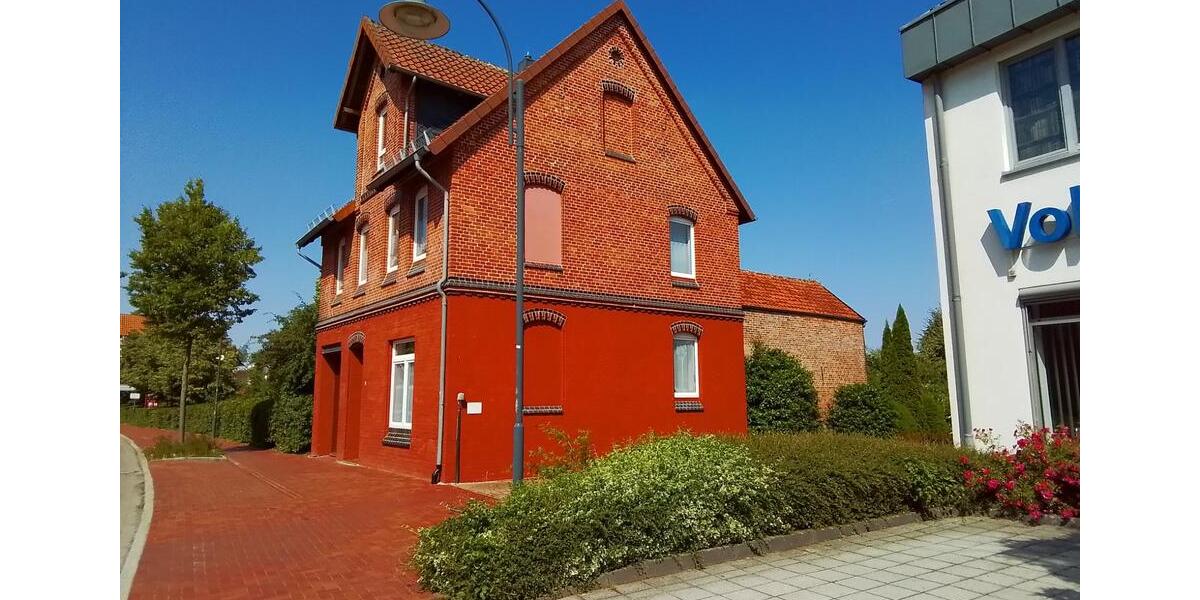 Einfamilienhaus Algermissen - 8 Zimmer, 180 m&sup2;, 280.000&euro; | Angebot:27295830