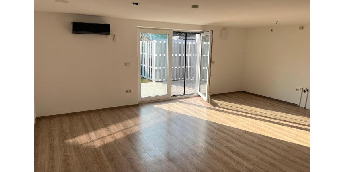 Terrassenwohnung Schwandorf - 2.5 Zimmer, 77 m&sup2;, 847&euro; | Angebot:25570349