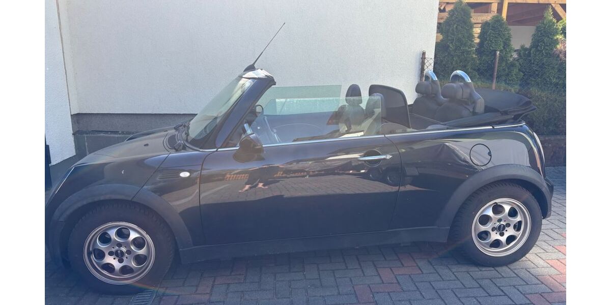 Mini Cooper Cabrio 130.305 km 3.499 &euro; Lübben 15907