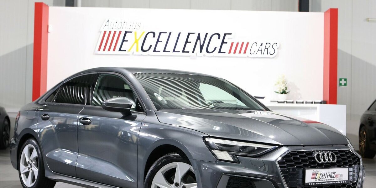 Audi A3 LIMOUSINE 30 TFSI S-LINE MATRIX, VOLL-LEDER 60.000 km 24.933 &euro; Hamm 59077