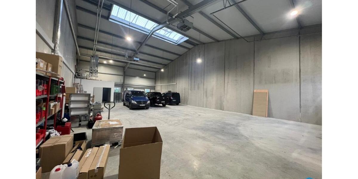 Attraktive Industriehalle in Langquaid zimmer