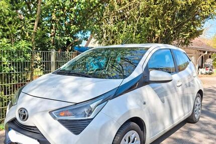 Toyota Aygo (X) 68.286 km 7.880 &euro; Nagold 72202