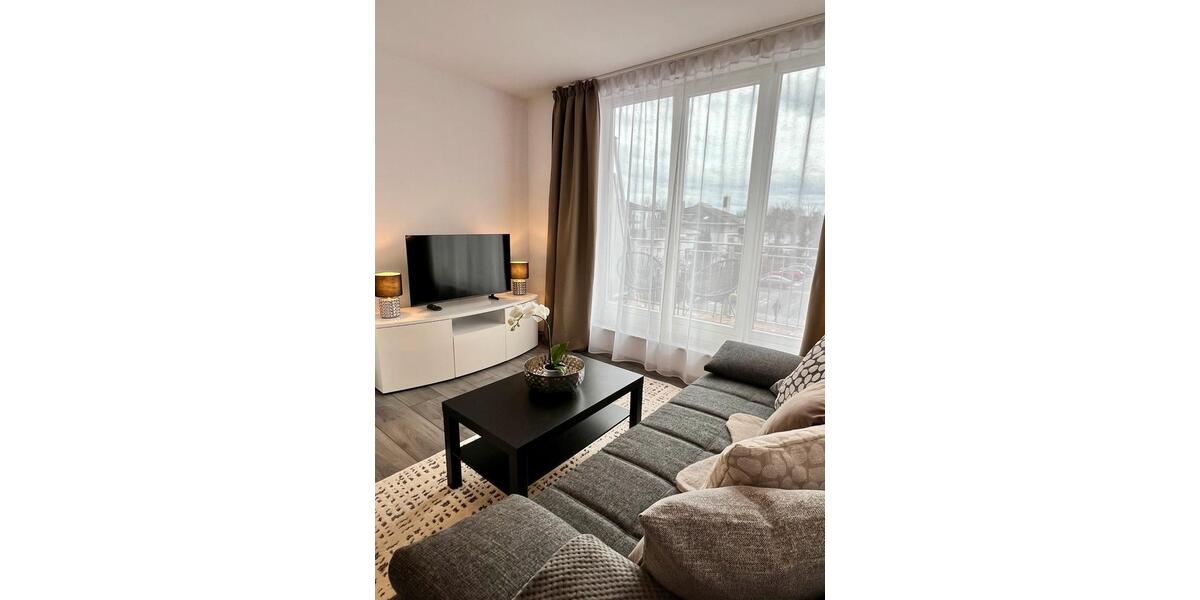 Stilvoll möblierte 1-Zimmer-Dachterrassenwohnung Nahe S-Bahn 1 zimmer