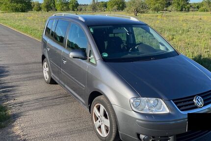 VW Touran 165.900 km 3.900 &euro; Mühlheim am Main 63165