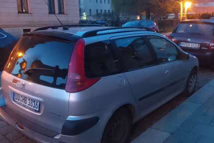Peugeot 206 185.000 km 400 &euro; Freiberg 09599