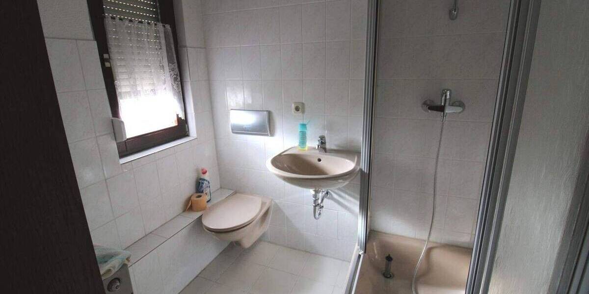 Einfamilienhaus Pößneck Pößneck,Stadt - 7 Zimmer, 140 m&sup2;, 160.000&euro; | Angebot:25802328