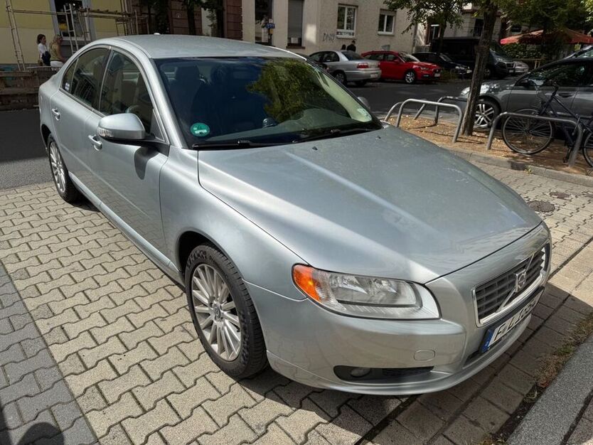 S80