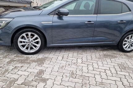 Renault Megane 76.200 km 12.000 &euro; Neuhofen 67141