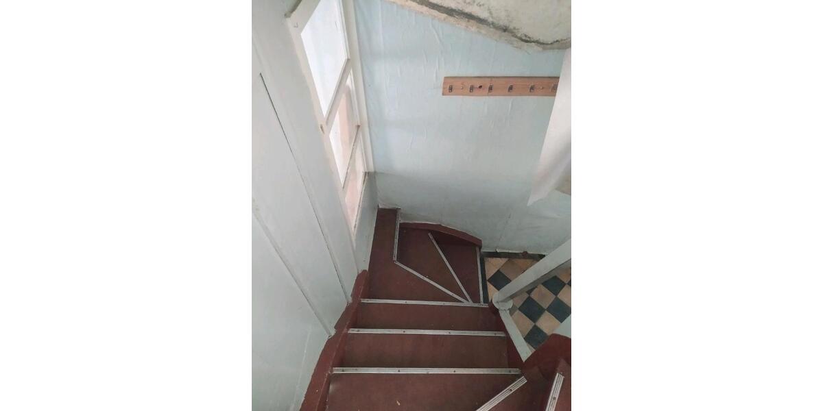 Doppelhaushälfte Ruhla - 7 Zimmer, 100 m&sup2;, 300&euro; | Angebot:27624830