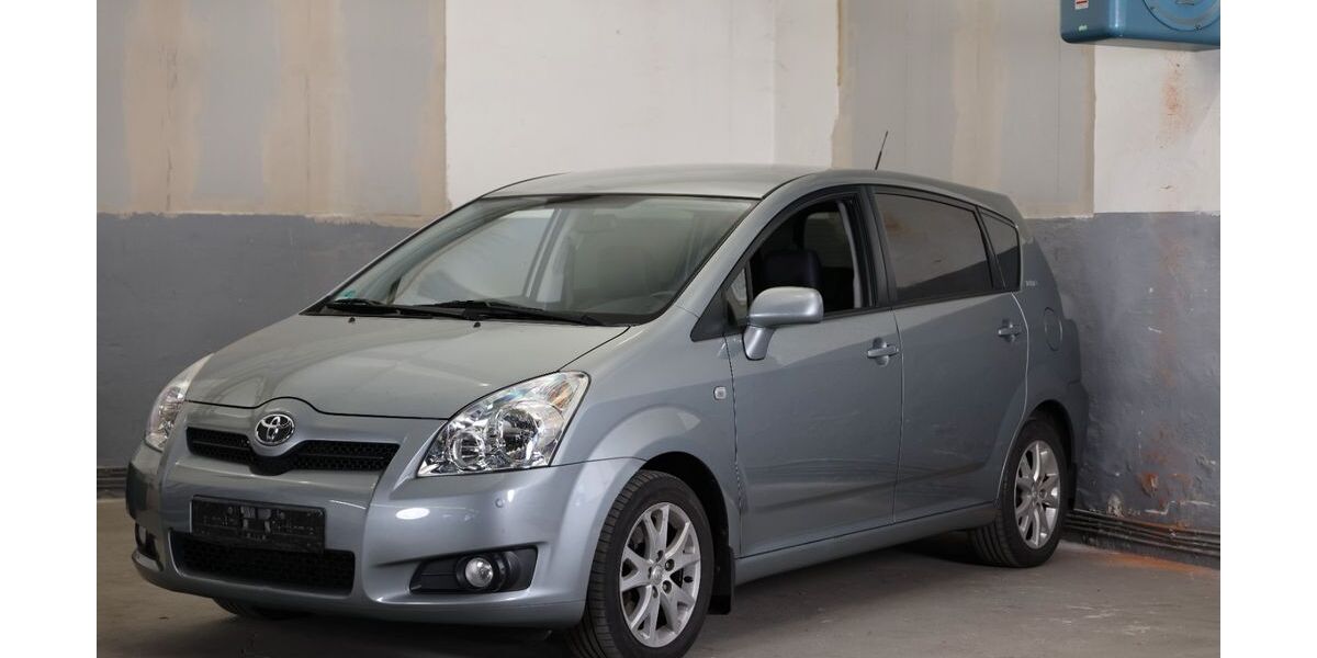 Toyota Corolla Verso 130.000 km 5.900 &euro; Mintraching (Grüneck) 85375