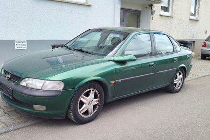 Opel Vectra 124.000 km 1.300 &euro; Eislingen 73054