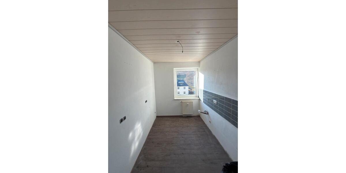 Etagenwohnung Markneukirchen - 3 Zimmer, 57 m&sup2;, 290&euro; | Angebot:26299940