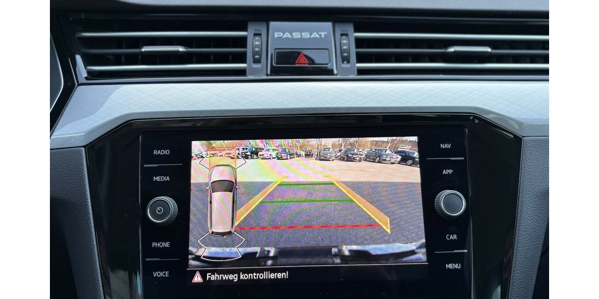 VW Passat 2.0 TDI Variant Business NAVI/KAMERA/ACC 189.309 km 17.800 &euro; Villingen-Schwenningen 78054