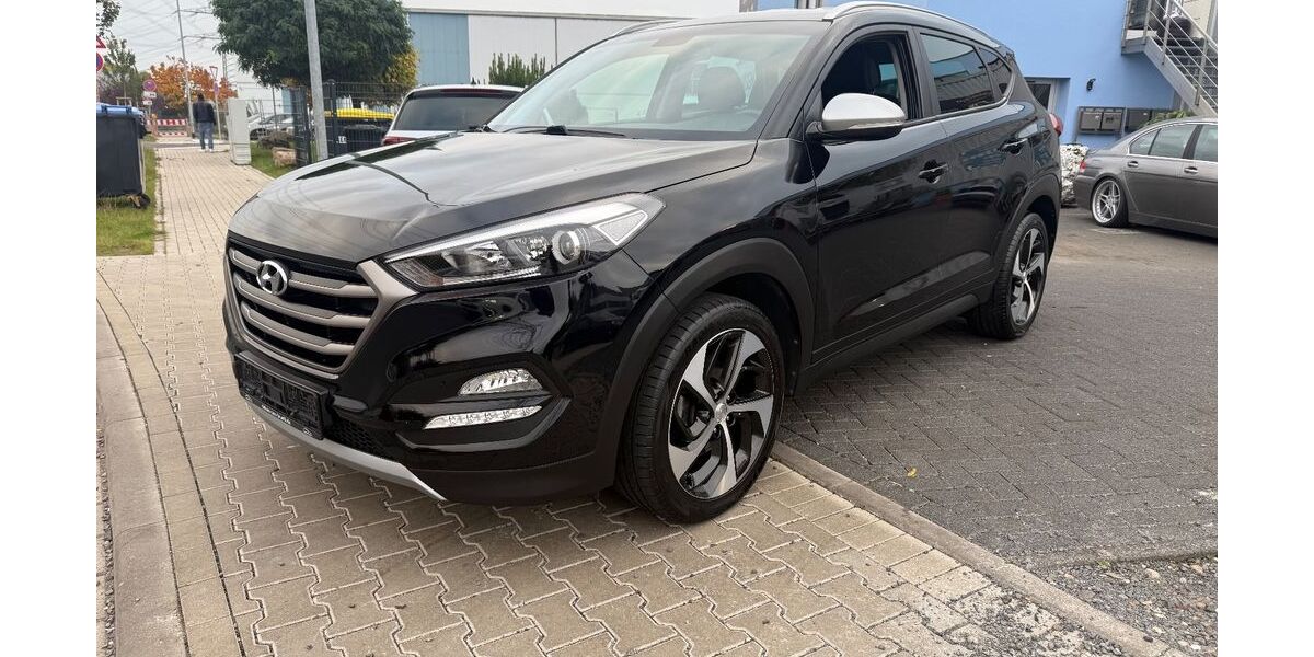 Hyundai TUCSON 149.000 km 14.500 &euro; brühl 50321