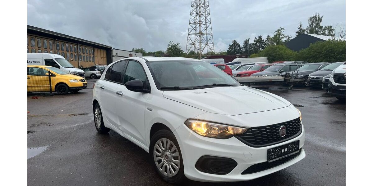 Fiat Tipo 127.000 km 4.400 &euro; Bitburg 54634