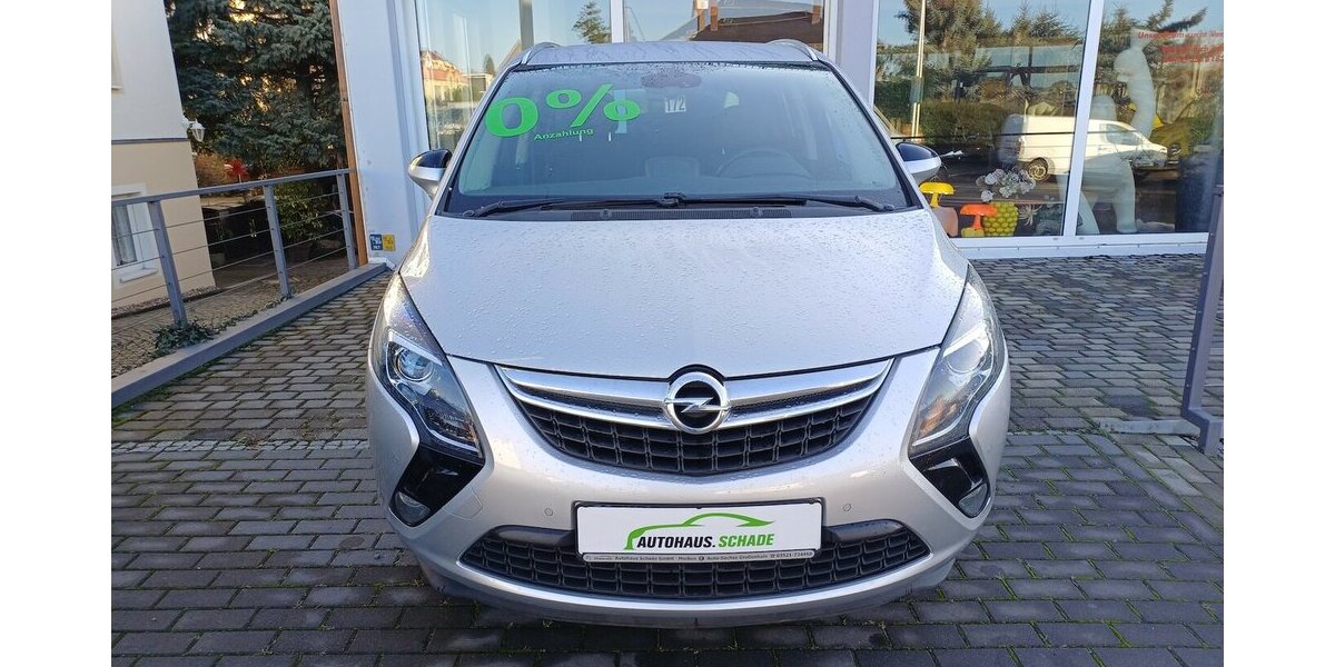 Opel Zafira C Tourer Innovation 225.537 km 6.995 &euro; Meißen 01662