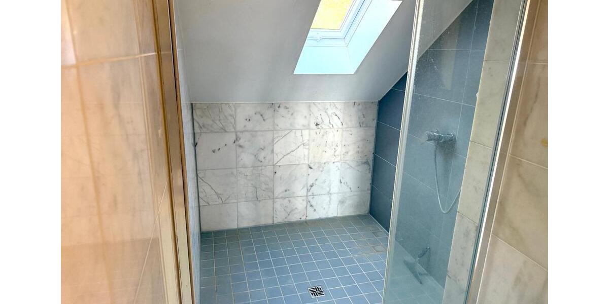 Dachgeschoßwohnung Bad Nauheim - 2 Zimmer, 56 m&sup2;, 250.000&euro; | Angebot:26714186