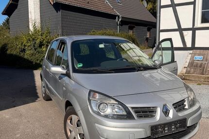 Renault Megane 140.471 km 1.950 &euro; Burscheid 51399