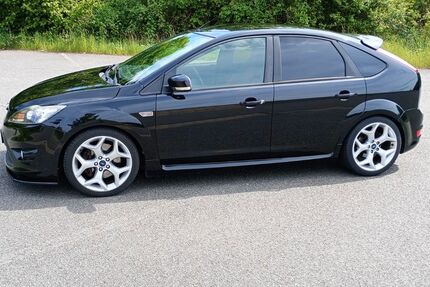 Ford Focus 176.000 km 6.199 &euro; Langelsheim 38685