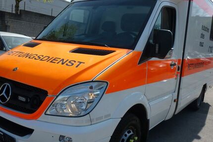 Mercedes-Benz Sprinter 261.000 km 8.900 € Essen 45144