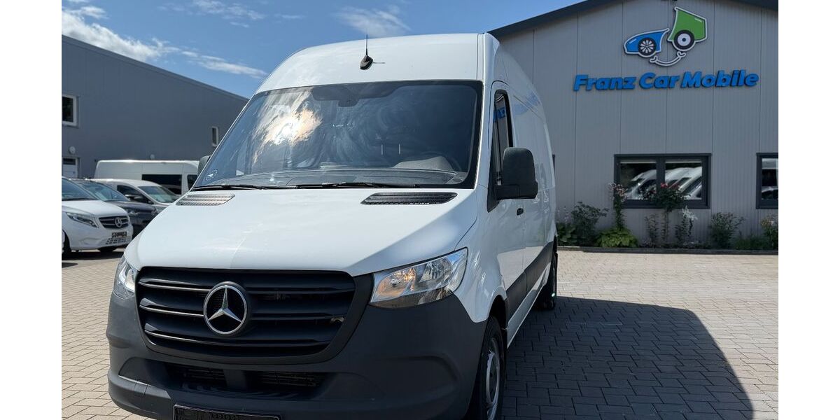 Mercedes-Benz Sprinter 210.007 km 20.900 &euro; Appen-Etz 25482