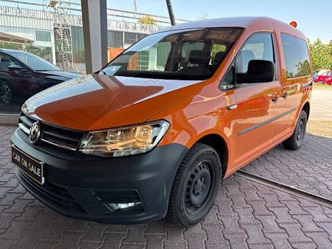 VW Caddy 68.280 km 12.500 &euro; Korbach 34497